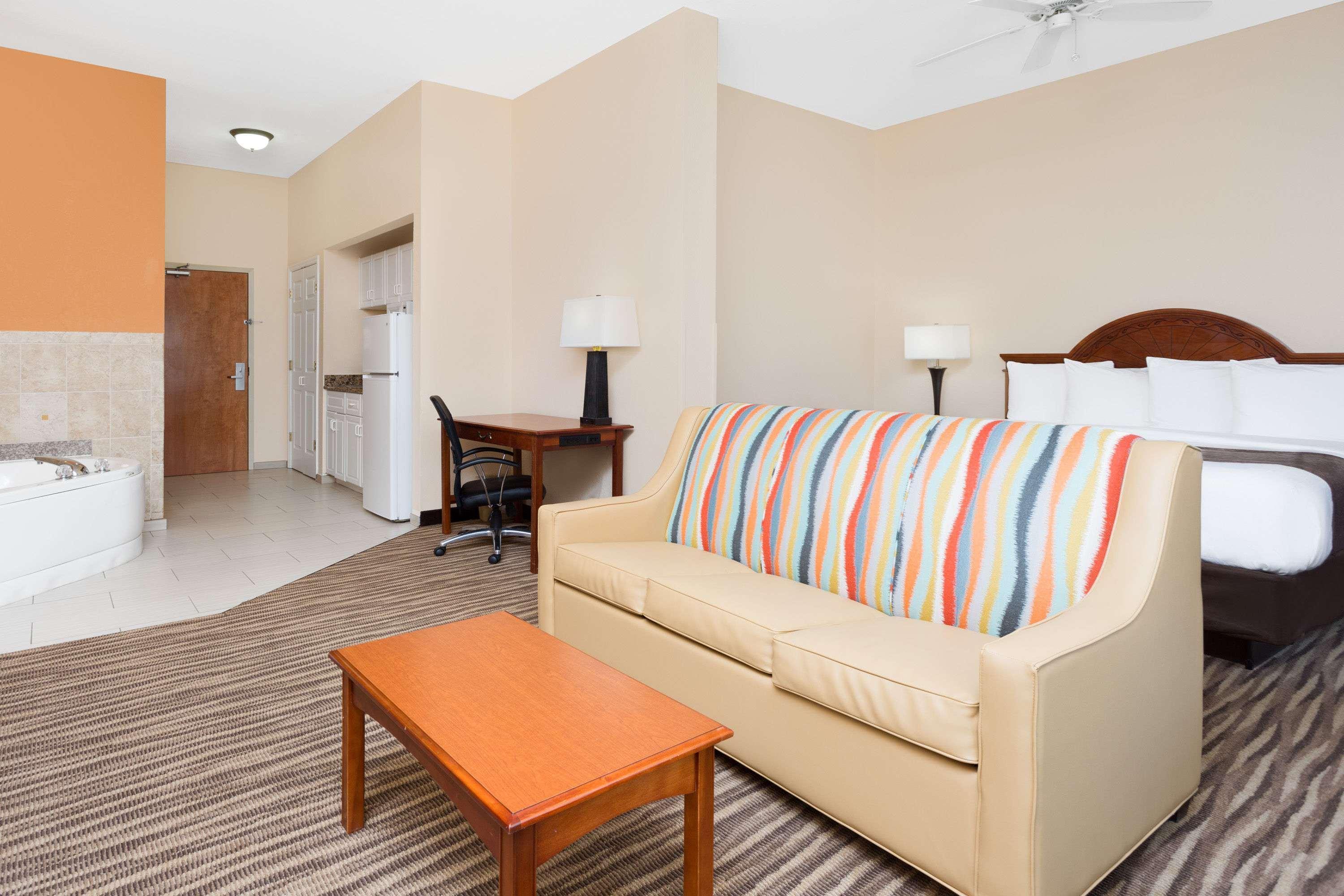 Baymont By Wyndham Augusta Riverwatch Bagian luar foto